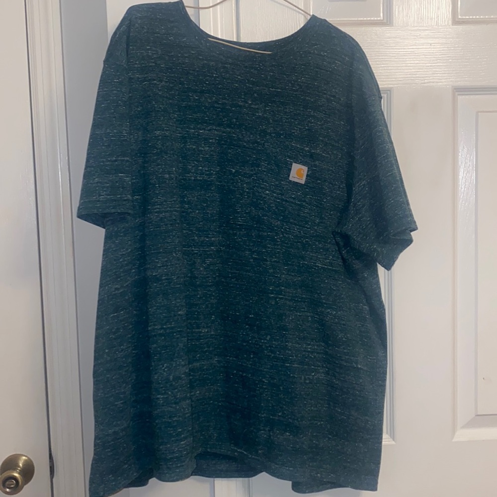 Tee